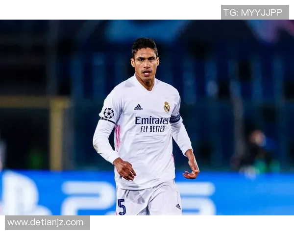 2025年现役百大足球球星排名榜揭晓谁将登顶成为世界足坛新霸主 2025年现役百大足球球星排名榜揭晓谁将登顶成为世界足坛新霸主